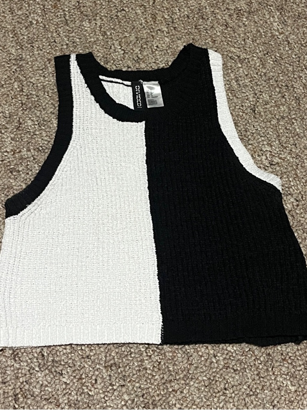 Divided Black and White Colorblock Cropped Tank Top